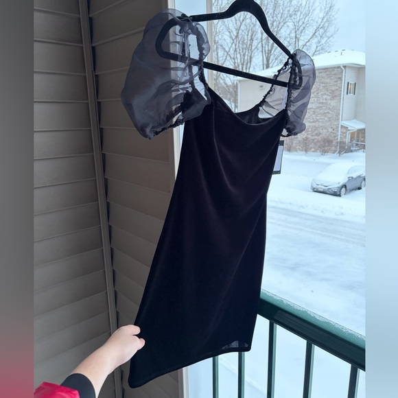 🆕 Jump Apparel Black Velvet Mini Dress Organza Size 5/6 Party Holiday Evening - Picture 4 of 15